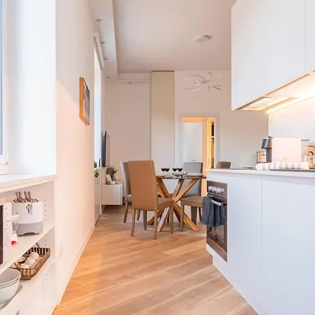 Duomo Cozy Apartamento *